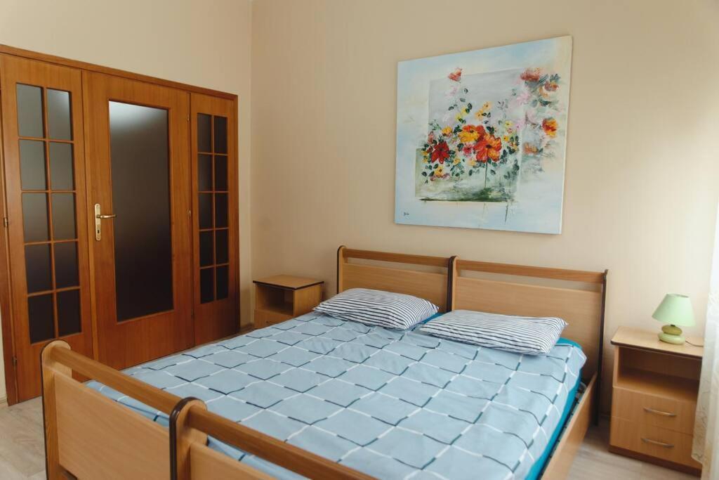 Rare Durres Apartment With Private Parking & Garden Exterior foto